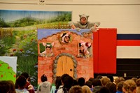 Opera Columbus Performs Three Little Pigs at Huber Ridge Elementary School